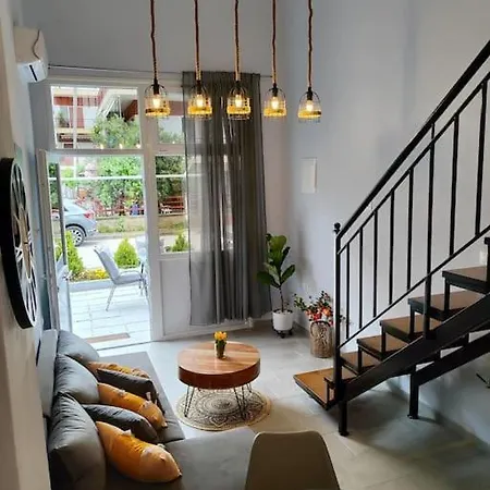 Seaside Family Loft In Apartment Paralia Dionysiou